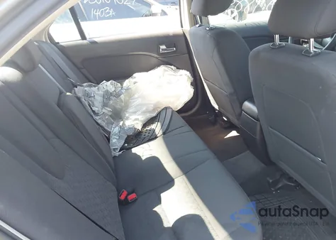 2012 Ford Fusion Se z USA, uszkodzony, nr VIN 3FAHP0HA5CR127235